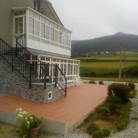 Lugar Sequeiro, 51, 27861 Viveiro, Lugo, Espana Casa O Chalet *